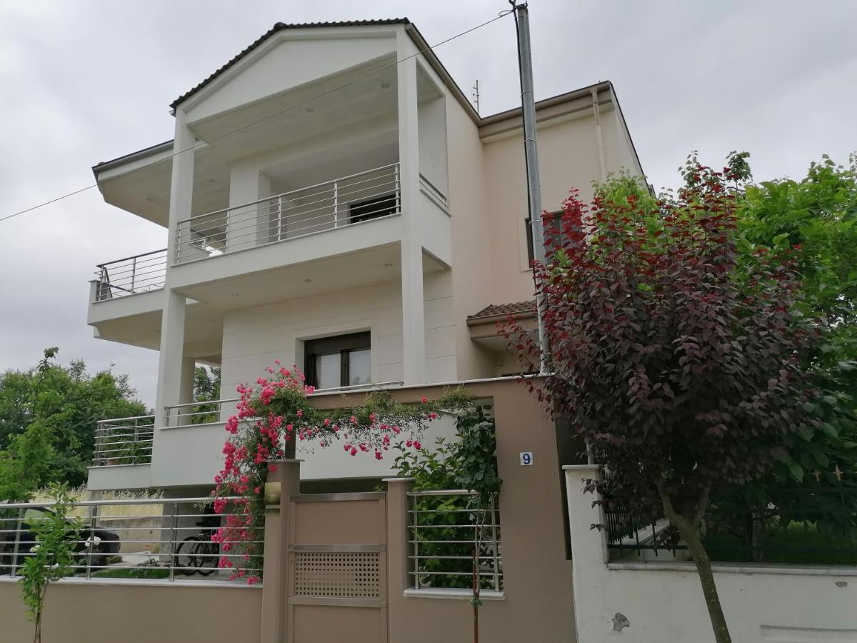 Come To Κ Α Μ Ηouse 1 - Διαμέρισμα 1Ου Ορόφου Tríkala Exterior foto